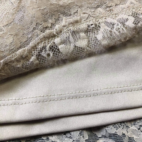 2/$15 Crop Top- mix&match - Picture 6 of 8